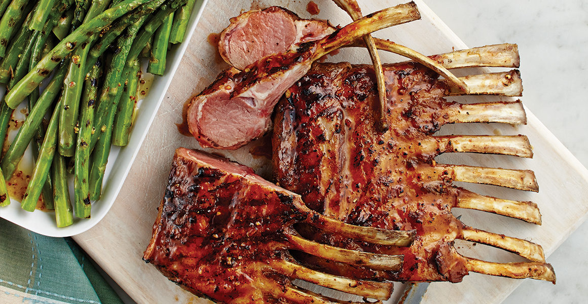 Grilled Rack of Lamb with Asparagus