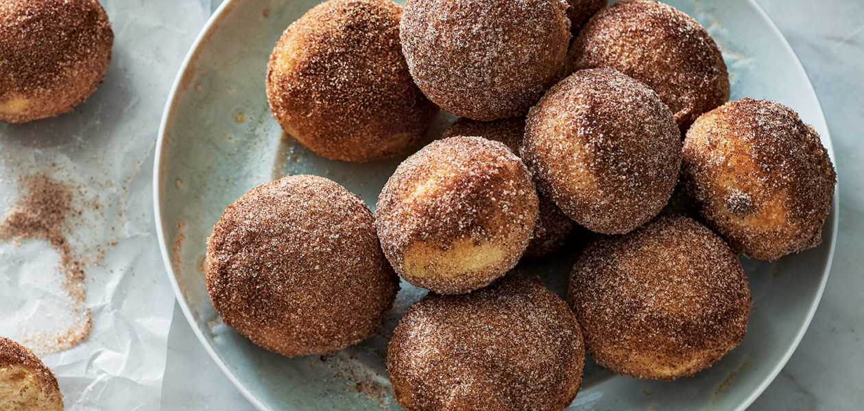 Baked Vegan Cinnamon-Sugar Donut Holes