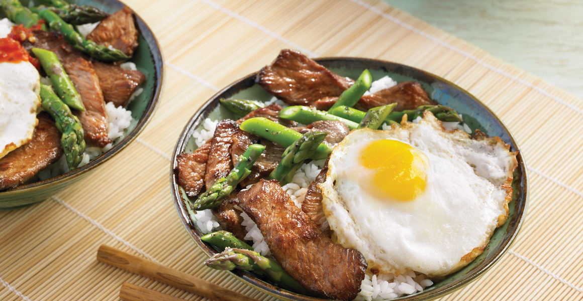 Korean Rice Bowl with Steak and Asparagus